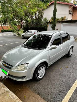 CHEVROLET CLASSIC 1.0 MPFI ADVANTAGE 8V FLEX 4P MANUAL